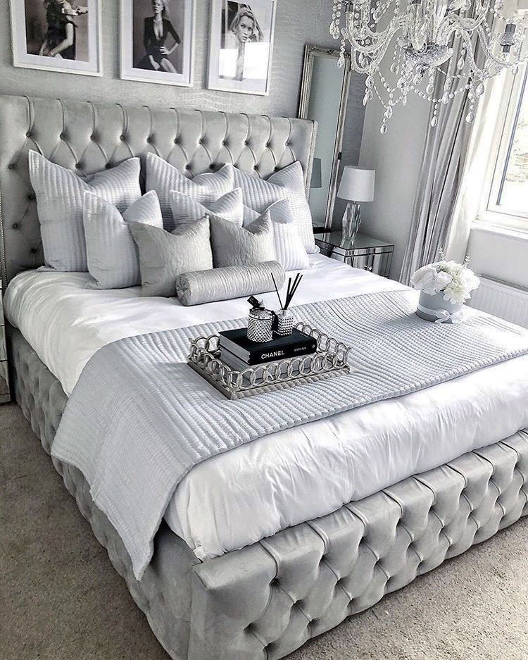 تخت خواب  پارچه ای لمسه دار